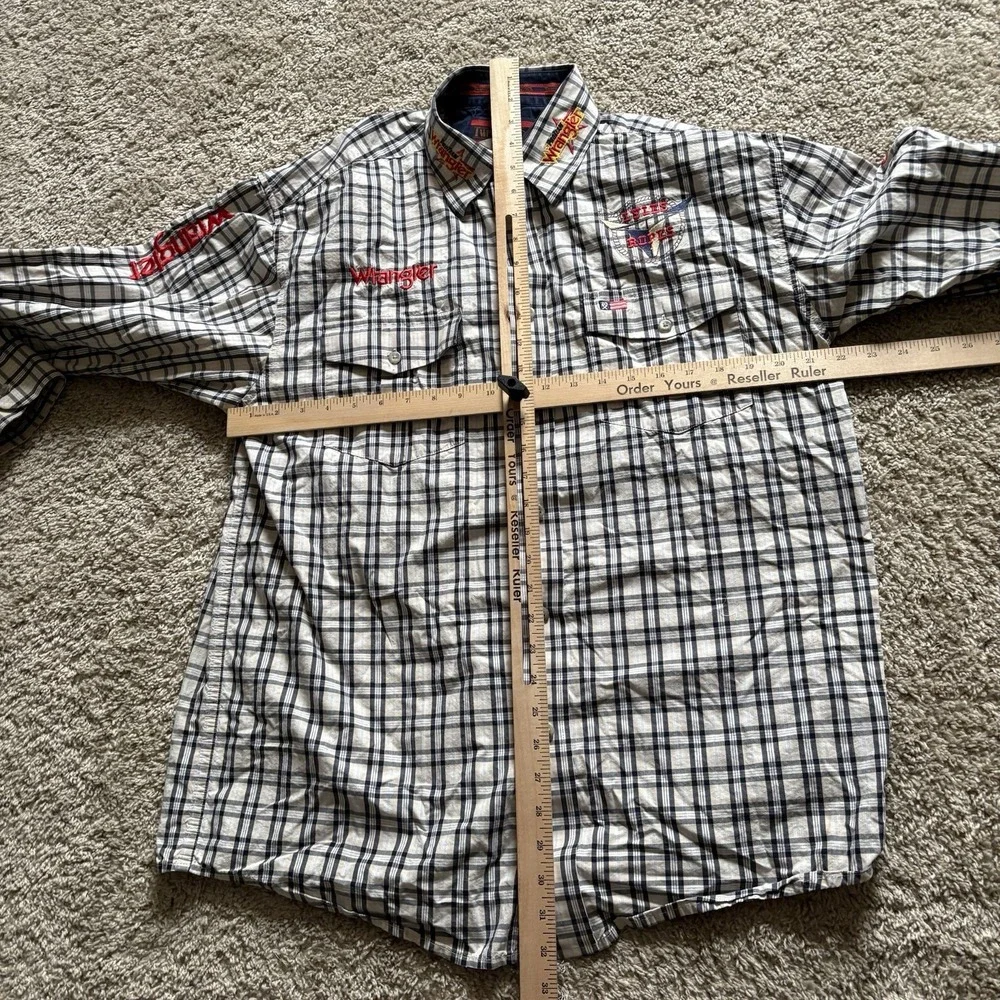 Wrangler Lyles Ropes Button Up Western Rodeo Shirt Men's Large Plaid Multi Color